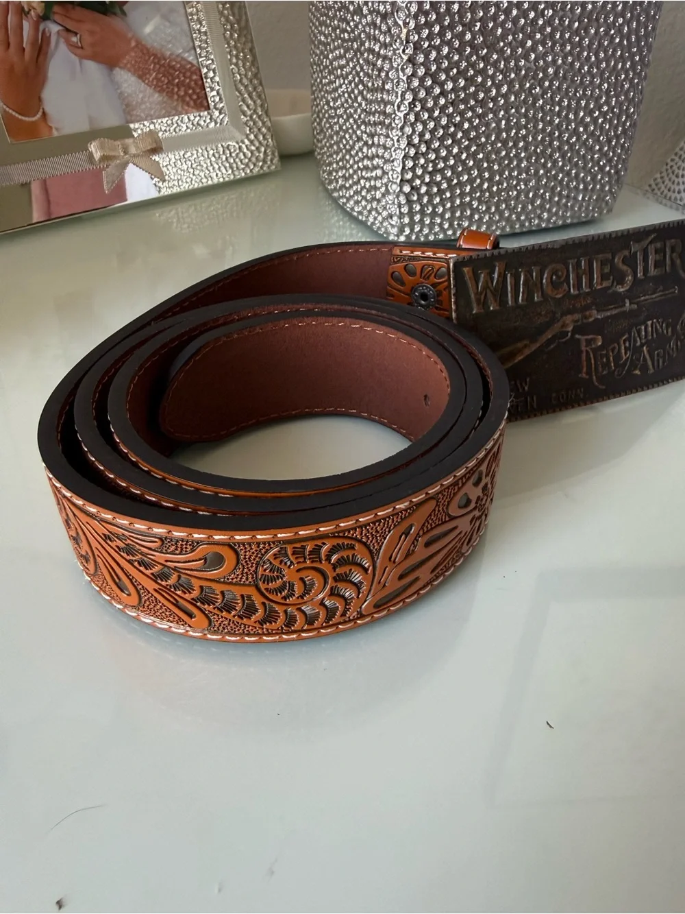 Vintage Winchester Repeating Arms Belt Buckle & Leather Belt (42) New Haven